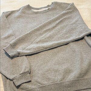 Fruit of the Loom Men's Heather Gray Crewneck Sweater